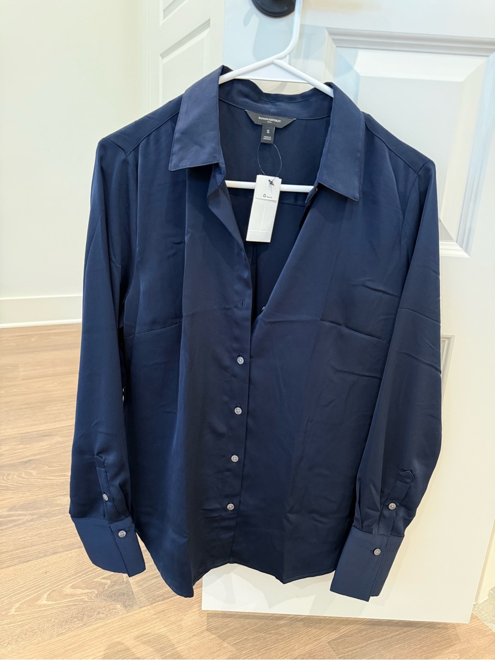 Banana Republic Navy Collared Button Down Shirt